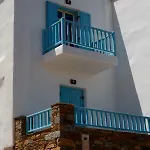 Messaria Hotell 3*
